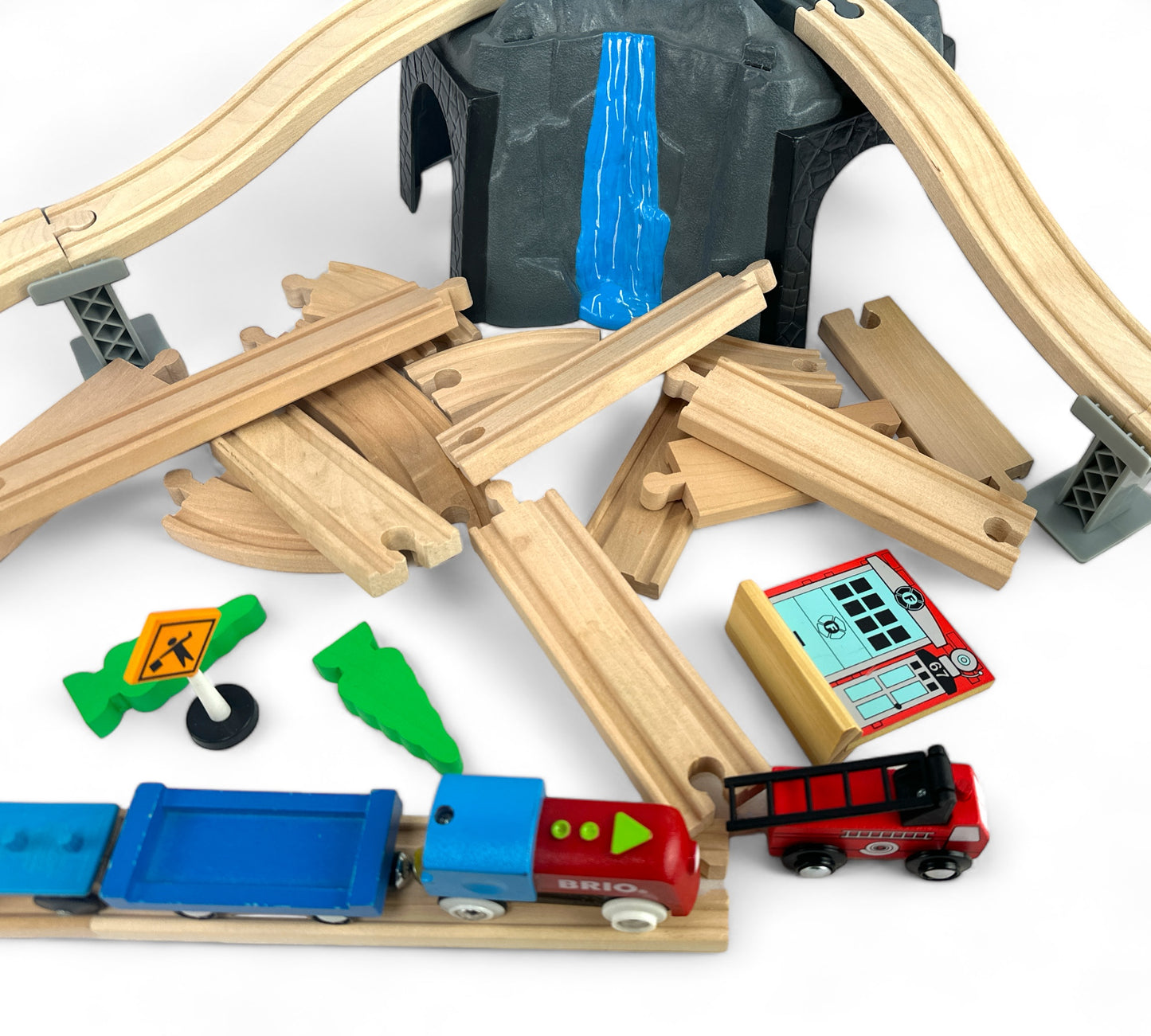Mountain Pass Train Track Set