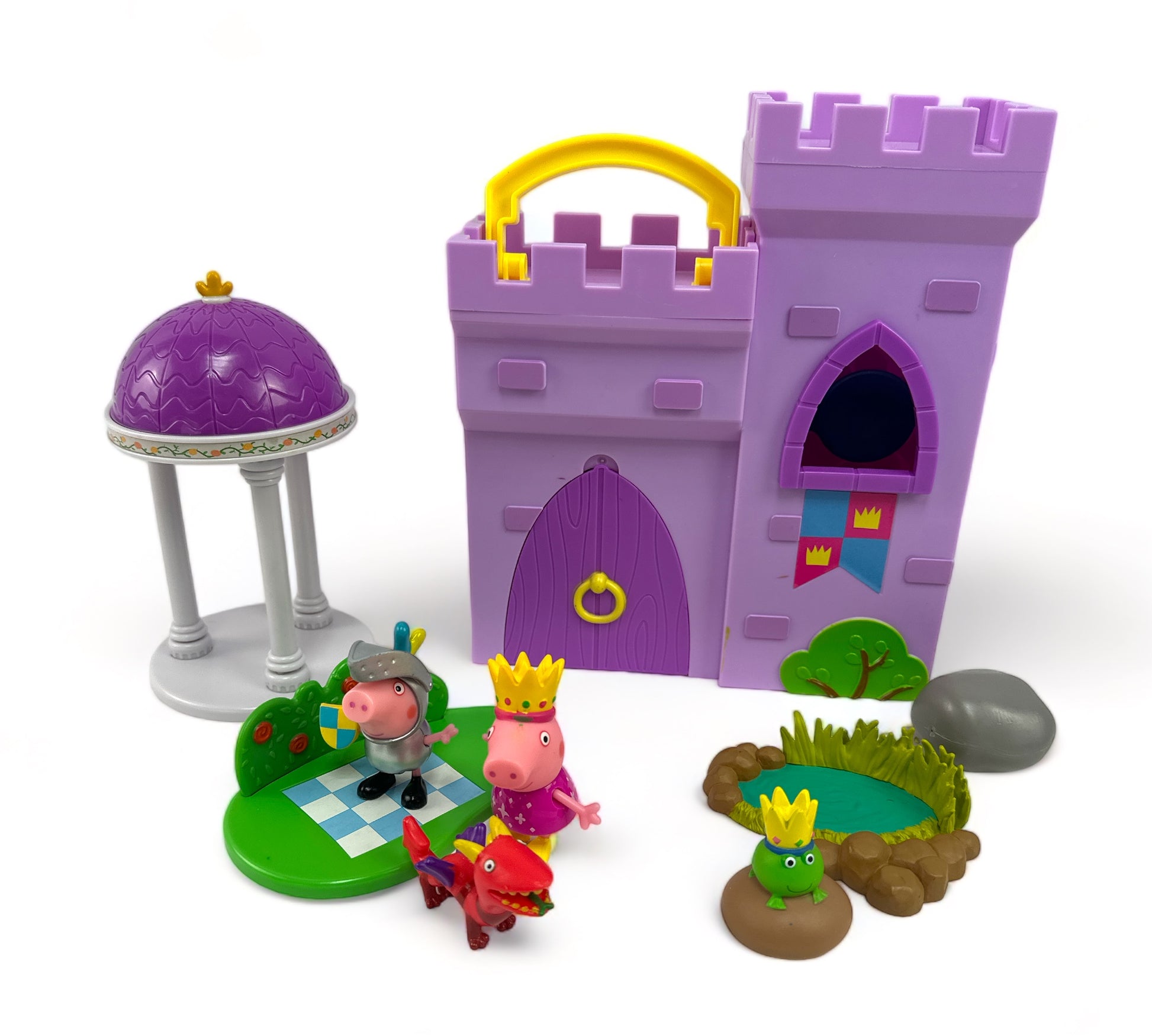 Princess Fort Adventure Playset, 8 Pieces - Includes Foldable Castle Case, Peppa & George Figures & Accessories