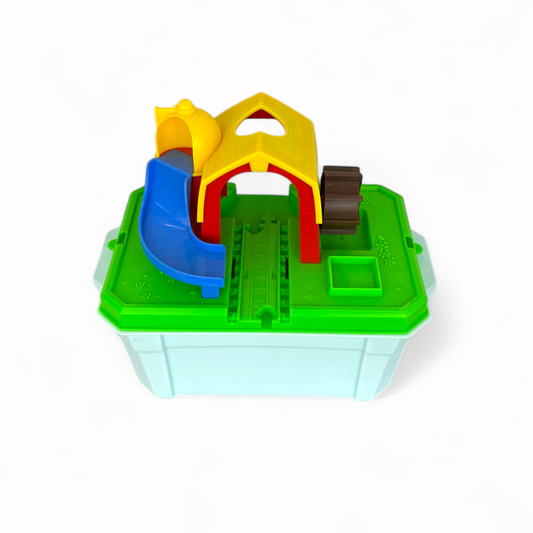 Farm Station Adventure Bucket and 11-Piece Train Track Set